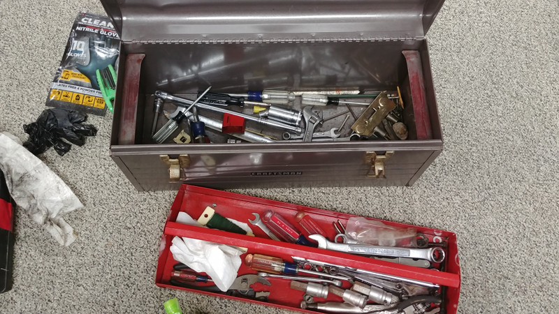 Illustration for article titled Why my toolbox so dirty